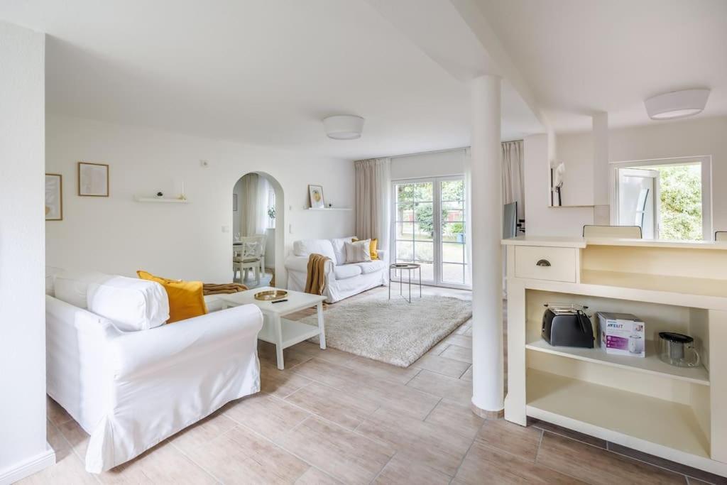 Ferienhaus Goldene Zeit I Terasse I Parkplatz I 3 Sz I 2 Baeder I 2 Min Zum See Joachimsthal Exterior photo