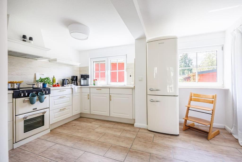 Ferienhaus Goldene Zeit I Terasse I Parkplatz I 3 Sz I 2 Baeder I 2 Min Zum See Joachimsthal Exterior photo